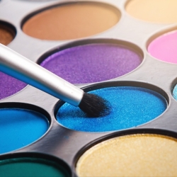 لوگو Makeup Kit - Color Mixing